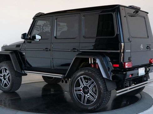 Used 2017 Mercedes-Benz G 550 Squared image 5