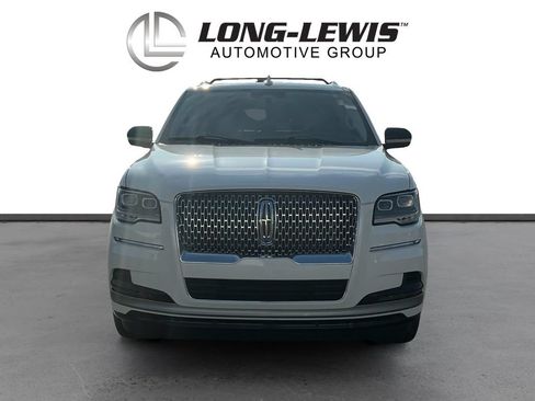 Certified 2024 Lincoln Navigator L Reserve AWD/4WD image 11