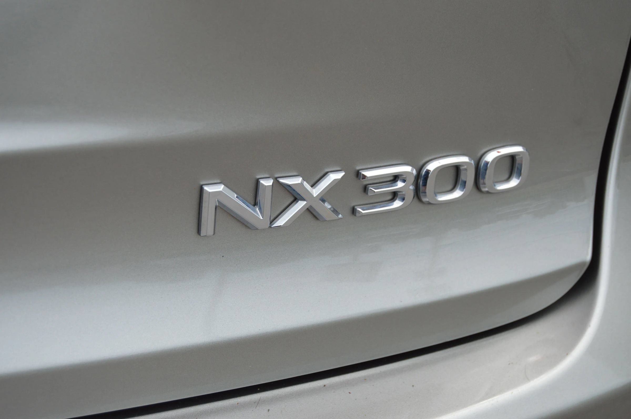 Used 2018 Lexus NX 300 AWD w/ Premium Package image 7