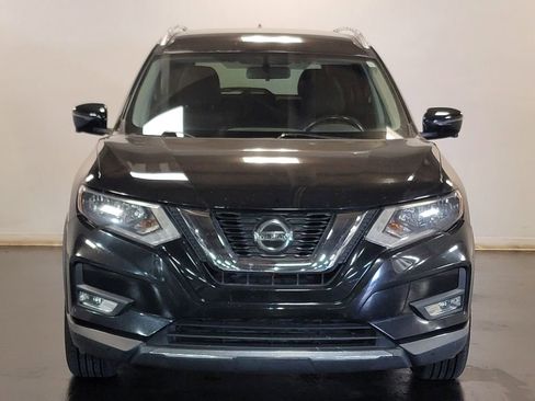 Used 2018 Nissan Rogue SV w/ Premium Package image 3