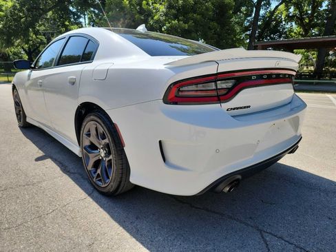 Used 2019 Dodge Charger GT RWD image 6