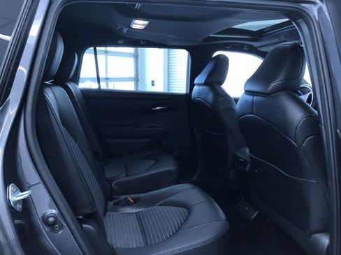 Used 2025 Toyota Highlander XSE image 23