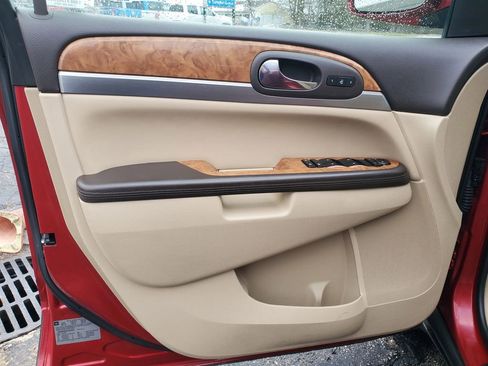 Used 2012 Buick Enclave Leather w/ LPO, Cargo Convenience Pkg image 7