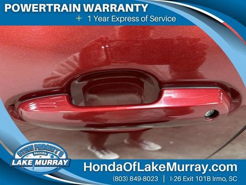 Used 2023 Toyota Highlander XLE FWD image 13