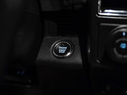 Used 2021 Ford Expedition Max Limited AWD/4WD image 16