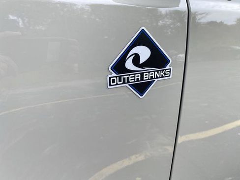 New 2025 Ford Bronco Outer Banks image 33