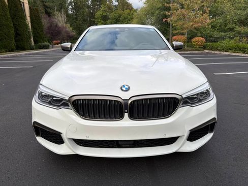 Used 2018 BMW M550i xDrive image 2