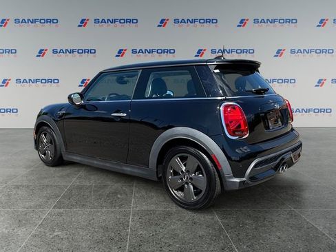 Used 2022 MINI Cooper S FWD image 3