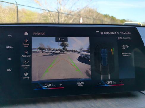 Certified 2023 BMW X1 xDrive28i w/ Convenience Package image 16