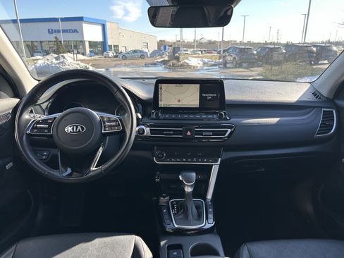 Used 2021 Kia Seltos SX image 9