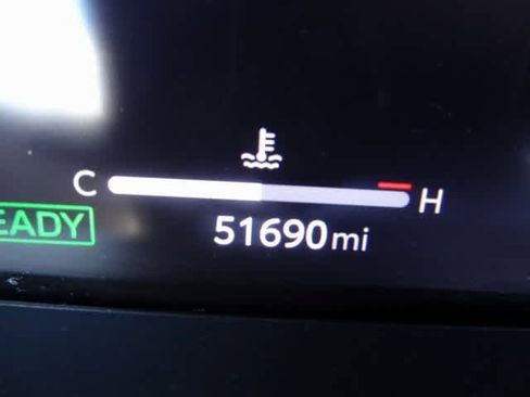 Used 2024 Toyota Crown XLE image 22