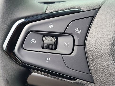 New 2027 Chevrolet Bolt LT w/ Comfort Package image 23