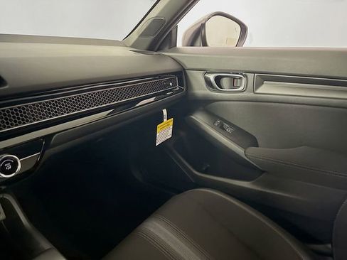 New 2026 Honda Civic Sport image 37