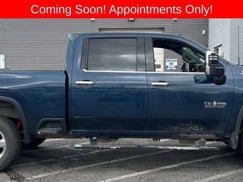 Used 2021 Chevrolet Silverado 2500 LTZ w/ LTZ Texas Edition image 1