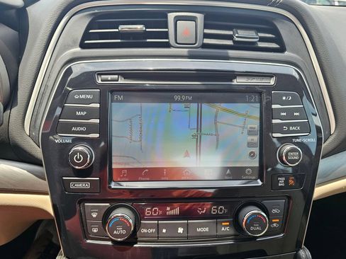 Used 2018 Nissan Maxima 3.5 SL FWD image 20