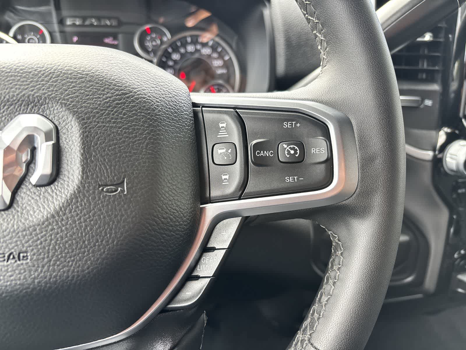 Certified 2026 RAM 2500 Big Horn AWD/4WD image 15