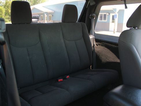 Used 2015 Jeep Wrangler Sport AWD/4WD image 31