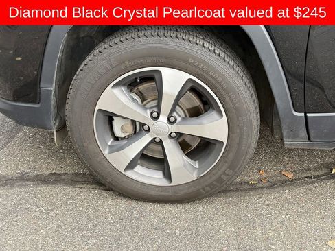 Used 2020 Jeep Cherokee Limited image 5