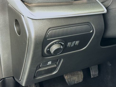 New 2026 Jeep Grand Wagoneer 4WD w/ Premium Group I image 10