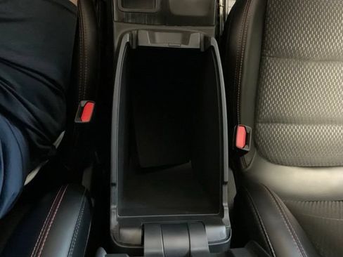 Used 2023 Ford Escape ST-Line Elite AWD/4WD image 40