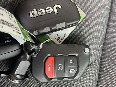 New 2025 Jeep Wrangler Sport S image 34