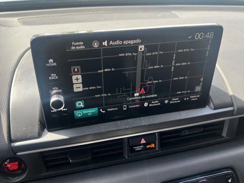 Used 2023 Honda Pilot Touring image 13