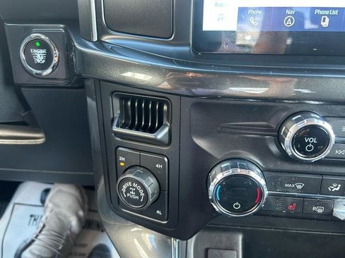 Used 2021 Ford F150 XLT w/ Equipment Group 302A High image 16