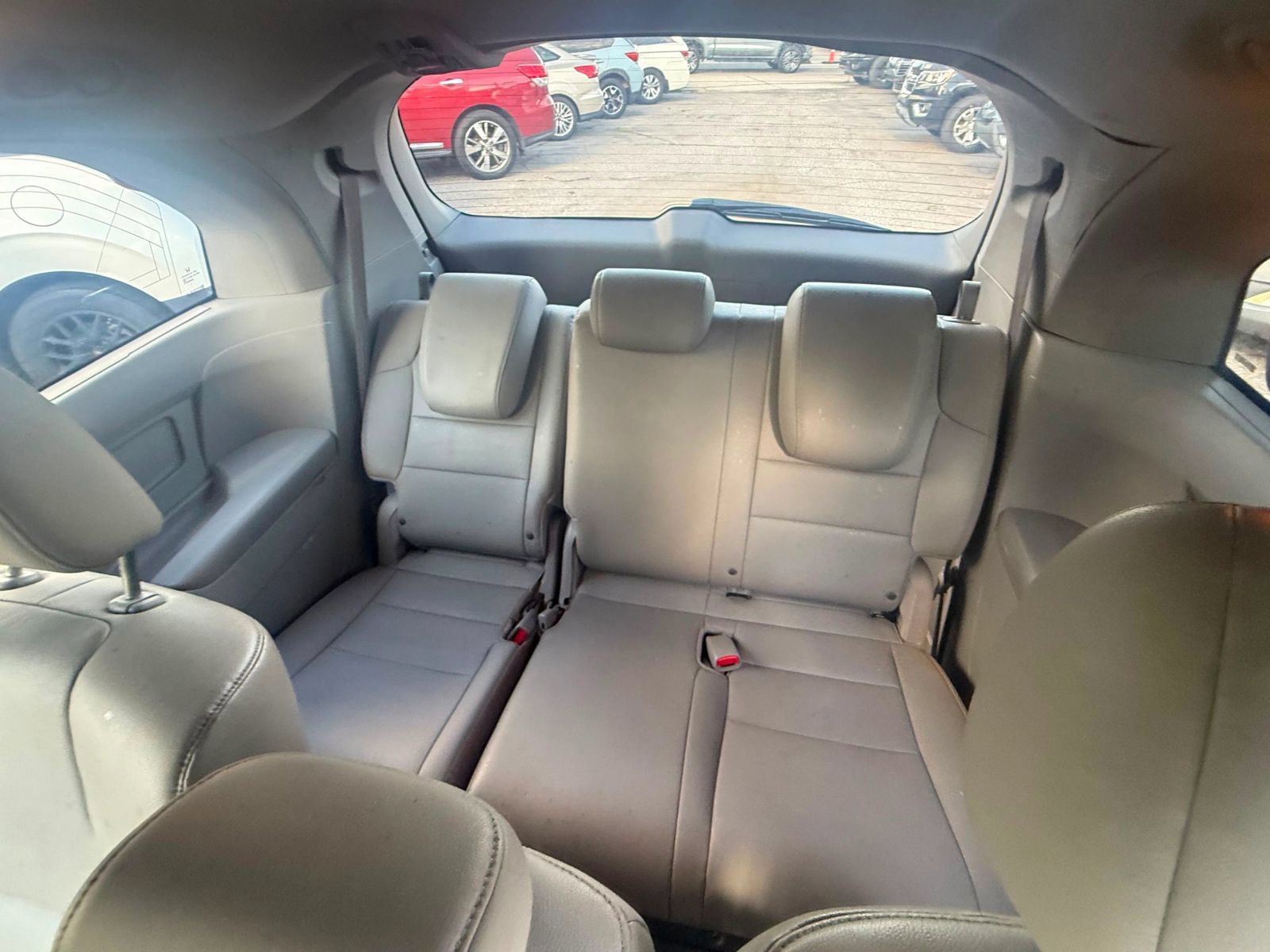 Used 2014 Honda Odyssey EX-L image 17