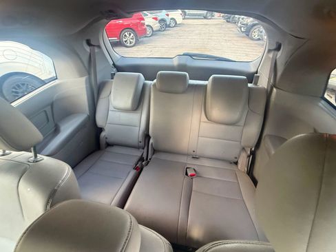 Used 2014 Honda Odyssey EX-L image 17