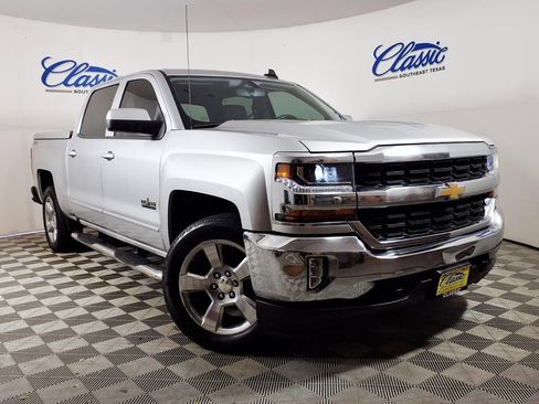 Used 2018 Chevrolet Silverado 1500 LT w/ Texas Edition AWD/4WD image 1