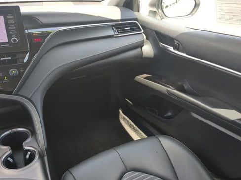 Certified 2023 Toyota Camry SE image 16