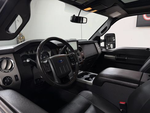 Used 2015 Ford F250 Lariat w/ Lariat Ultimate Package AWD/4WD image 15