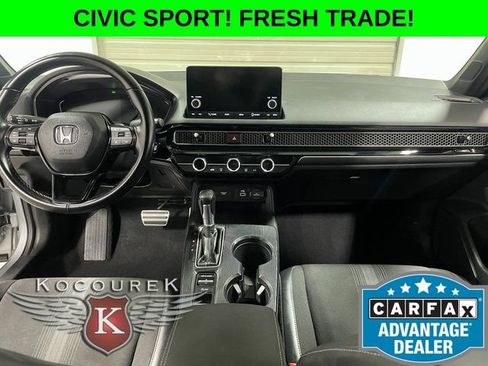 Used 2022 Honda Civic Sport image 13