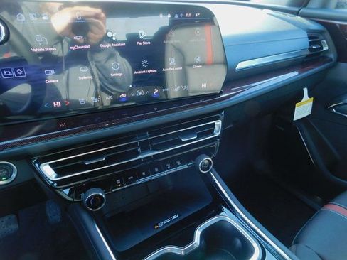 New 2026 Chevrolet Traverse RS w/ LPO, Illumination Package FWD image 15