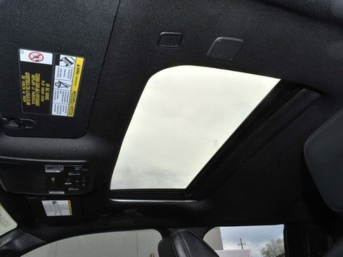 Certified 2024 Toyota Tacoma TRD Sport w/ TRD Sport Premium Package image 19