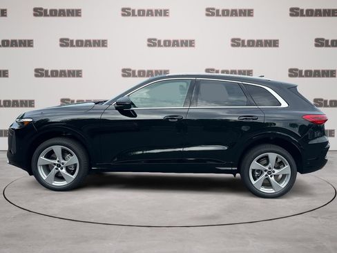 New 2026 Audi Q5 Premium Plus AWD/4WD image 2