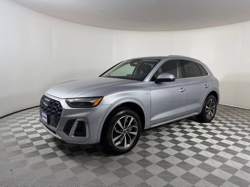 Certified 2023 Audi Q5 2.0T Premium Plus AWD/4WD image 3