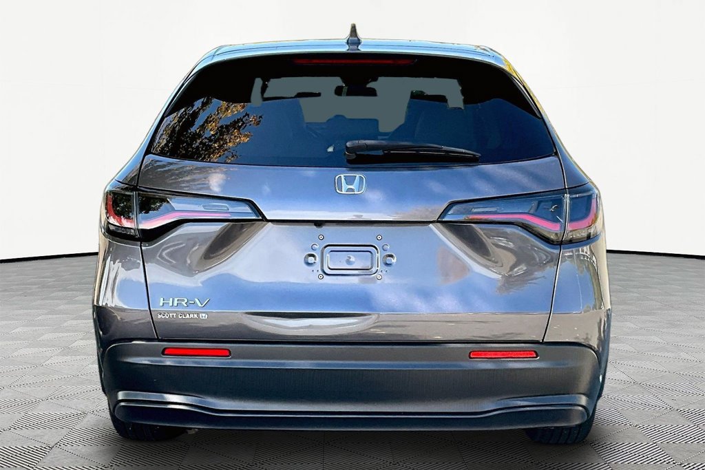 Certified 2026 Honda HR-V LX image 6