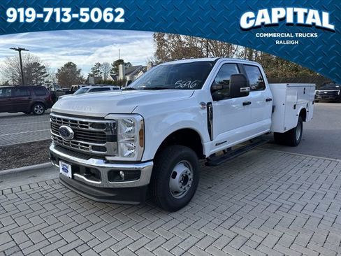 New 2026 Ford F350 XL w/ XL Chrome Package image 1