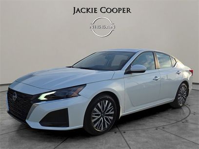 New 2025 Nissan Altima 2.5 SV w/ SV Premium Package