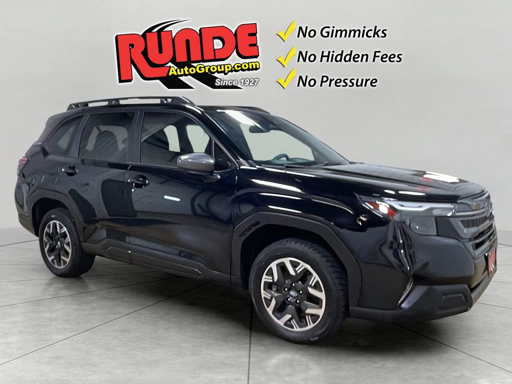 Used 2025 Subaru Forester Premium AWD/4WD image 8