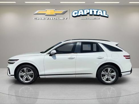 Used 2023 Genesis GV70 3.5T Sport w/ Sport Advanced Package AWD/4WD image 2