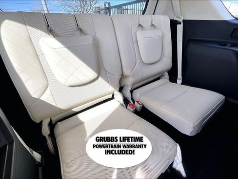 Used 2023 Lexus GX 460 Premium w/ Premium Package image 34