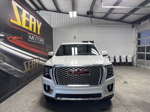 Used 2021 GMC Yukon Denali w/ Denali Premium Package AWD/4WD image 35