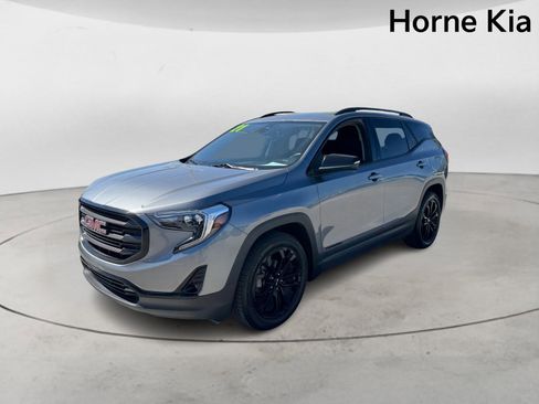 Used 2021 GMC Terrain SLT w/ Infotainment Package II image 7