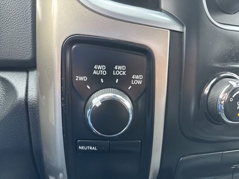 Used 2013 RAM 1500 Big Horn image 35