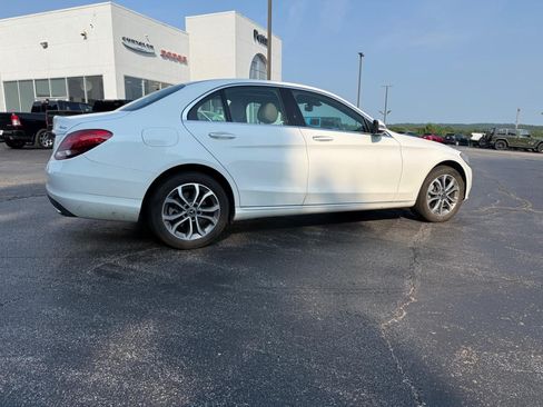 Used 2018 Mercedes-Benz C 300 4MATIC Sedan image 5