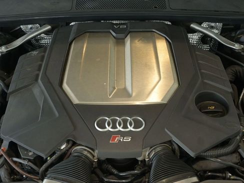 Used 2022 Audi RS 7 Sportback w/ Black Optic Package AWD/4WD image 31