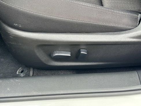 Used 2024 Nissan Altima 2.5 SV image 25