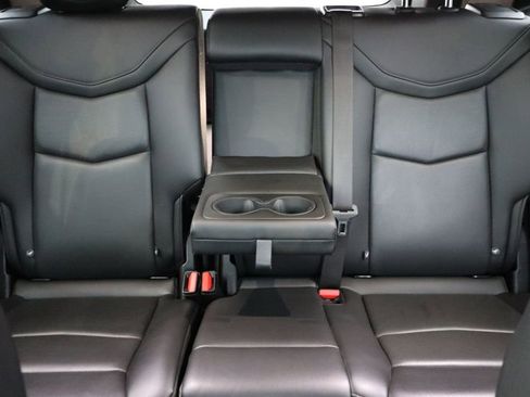 Used 2021 Cadillac XT5 Premium Luxury image 41